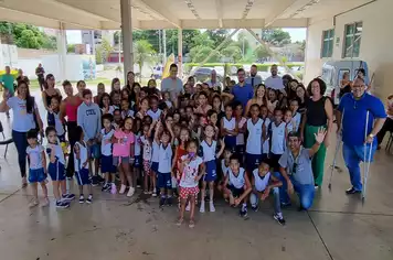 PREFEITURA E SAAE PREMIAM ALUNOS QUE CONTRIBUÍRAM COM O PROJETO DE COLETA SELETIVA “SEPARE, NÃO PARE”