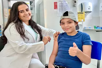 SESAU promove dia D de vacinação contra a dengue, com proteção de crianças, adolescentes e profissionais de saúde