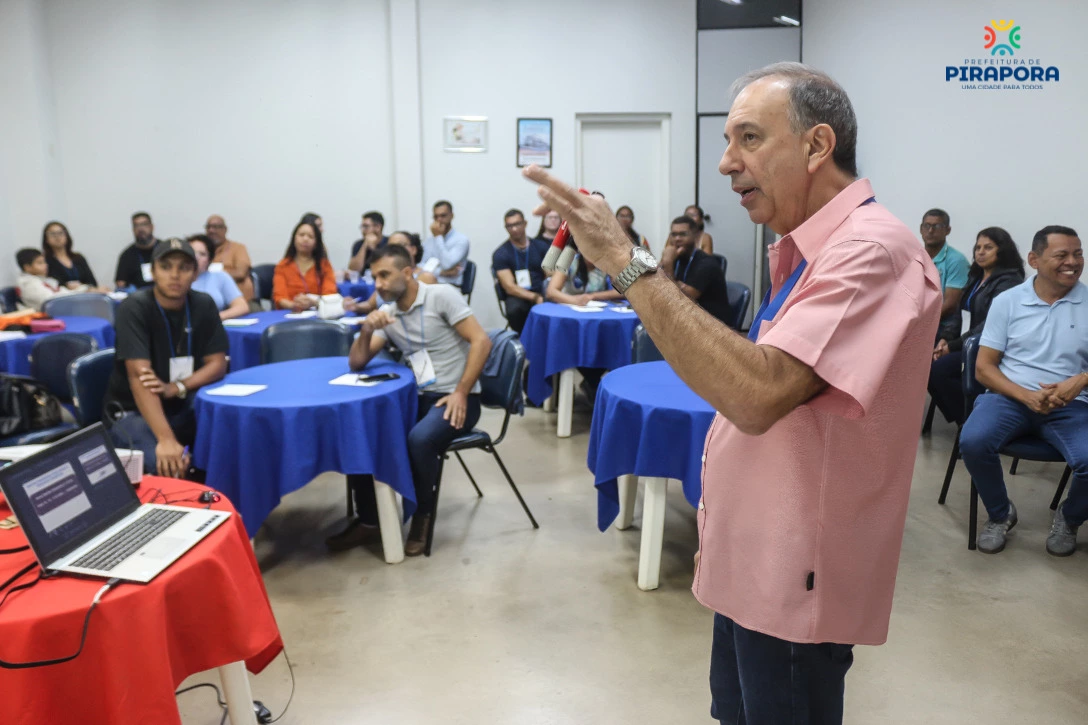 Nova turma: Impulsiona Negócios capacita Microempreendedores Individuais